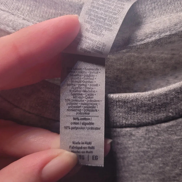 Graphic tee size XL 90% cotton 10% polyester - Picture 4 of 5